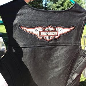 Women’s Harley Davidson leather vest sz L